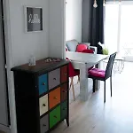 Mama With Mobile Aircon, Including Free Parking Space At 300 Meters Appartamento *