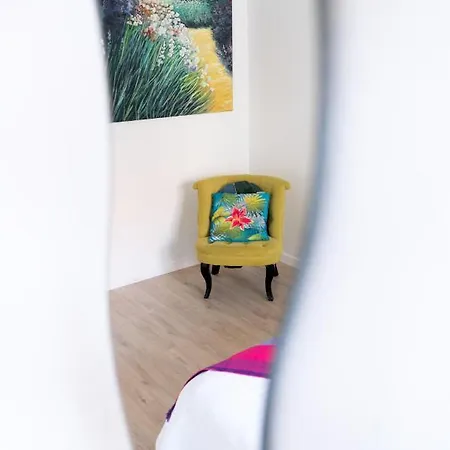 Apartmán Mama With Mobile Aircon, Including Free Parking Space At 300 Meters *