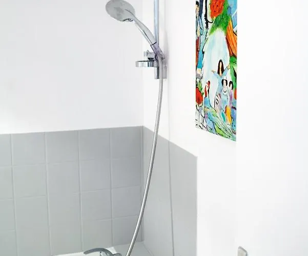 Apartamento Mama With Mobile Aircon, Including Free Parking Space At 300 Meters