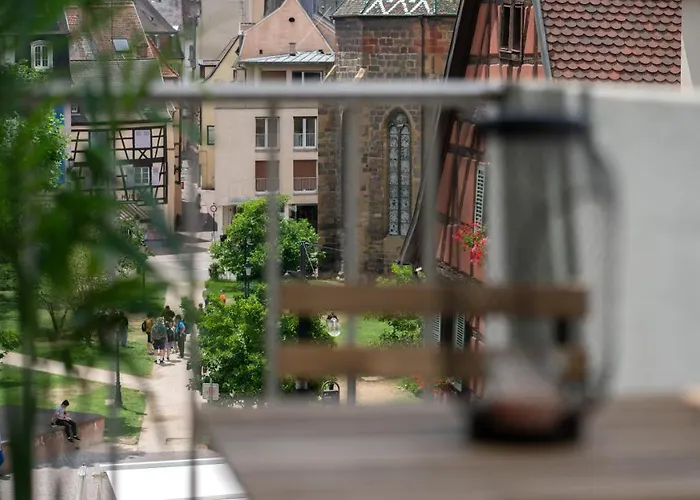 Mama With Mobile Aircon, Including Free Parking Space At 300 Meters Colmar