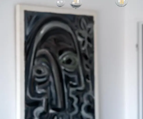 Mama With Mobile Aircon, Including Free Parking Space At 300 Meters * كولمار