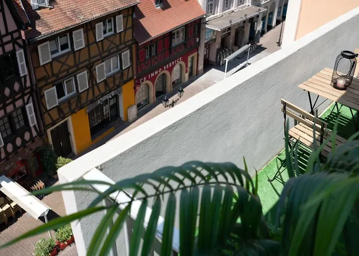 Mama With Mobile Aircon, Including Free Parking Space At 300 Meters شقة *